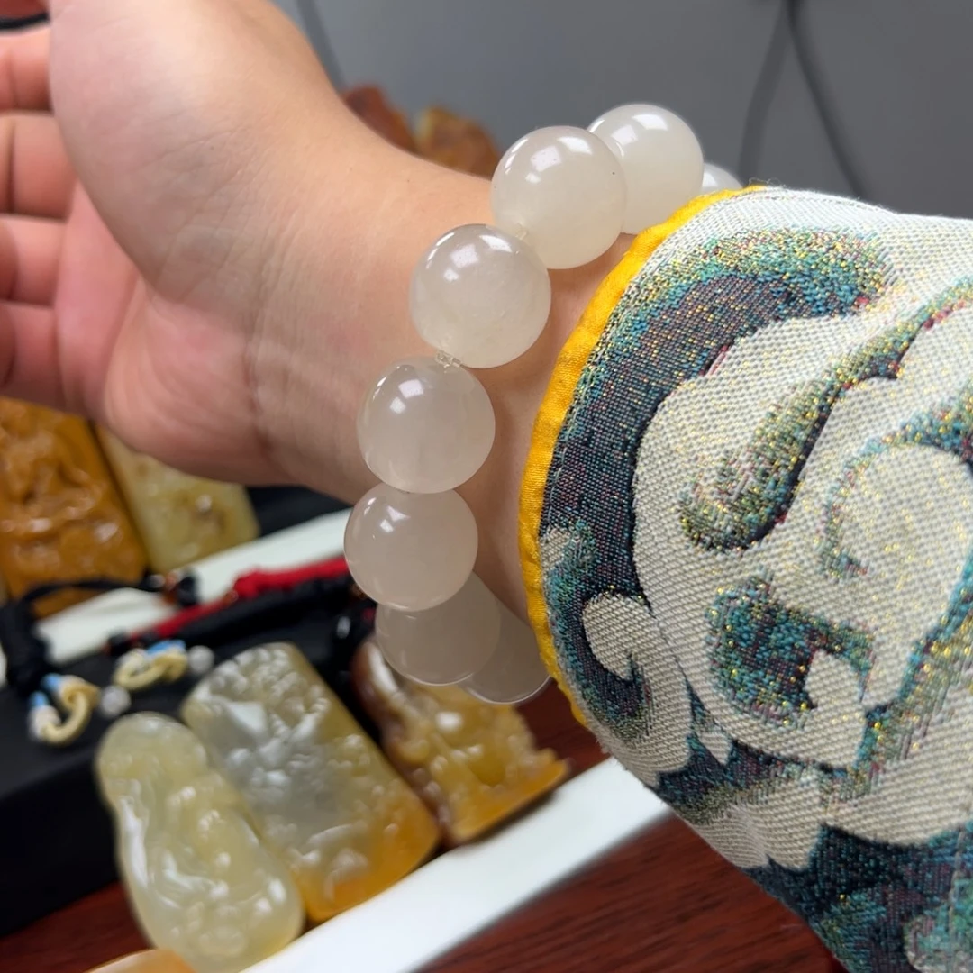 石英质玉（黄龙玉）未镶嵌多样性发货，发其一