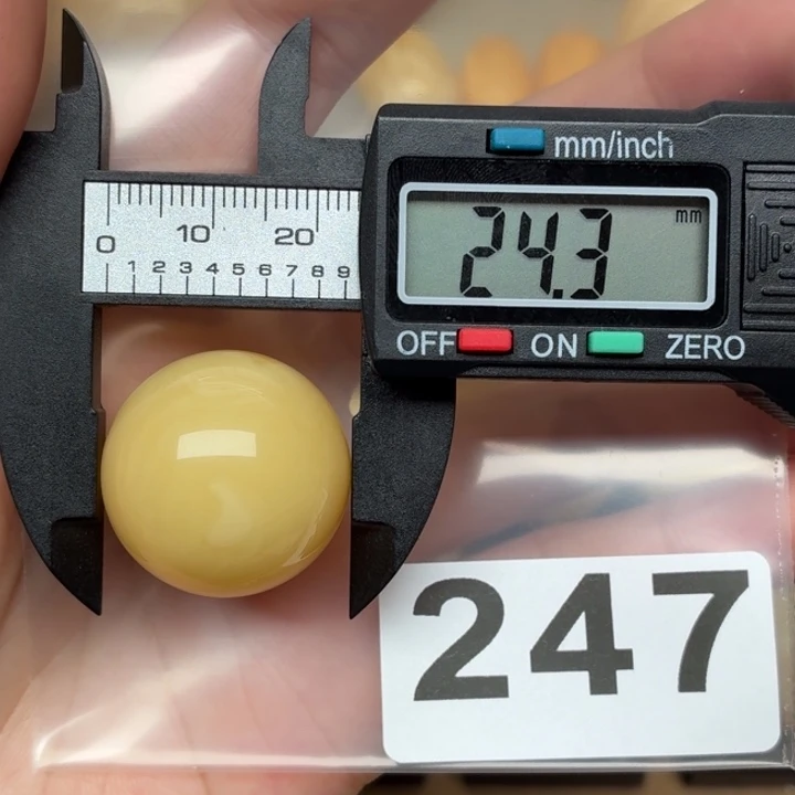 未镶嵌琥珀裸石蜜蜡