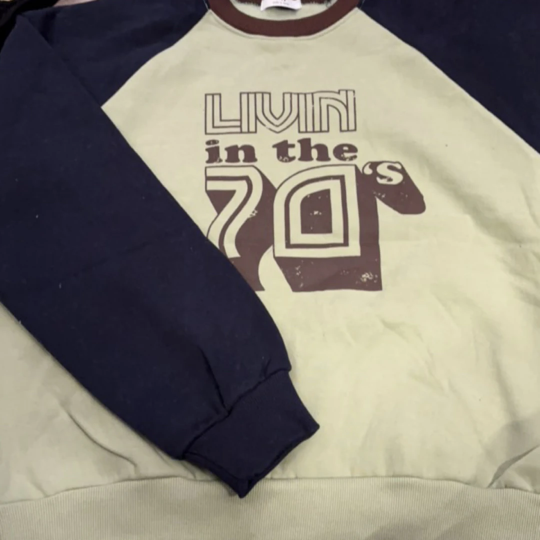 ［小小布］no退换-东大门正品f5i绿色拼黑色字母卫衣