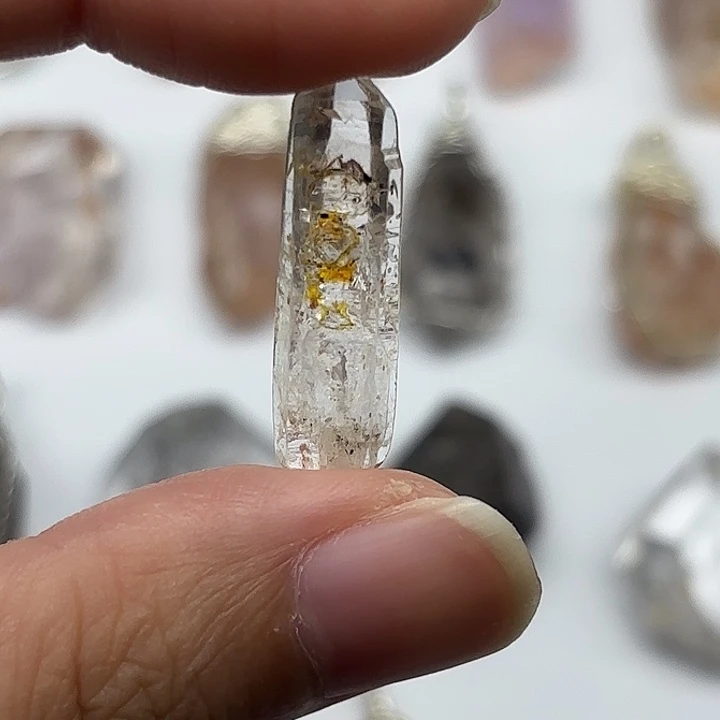 水晶未镶嵌颈饰巴基斯坦油胆闪灵钻28mm+