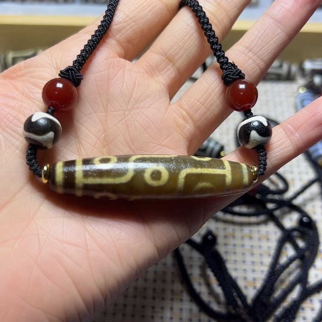 未镶嵌颈饰玛瑙/玉髓