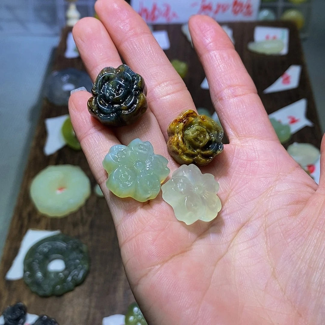 未镶嵌蛇纹石玉其他72