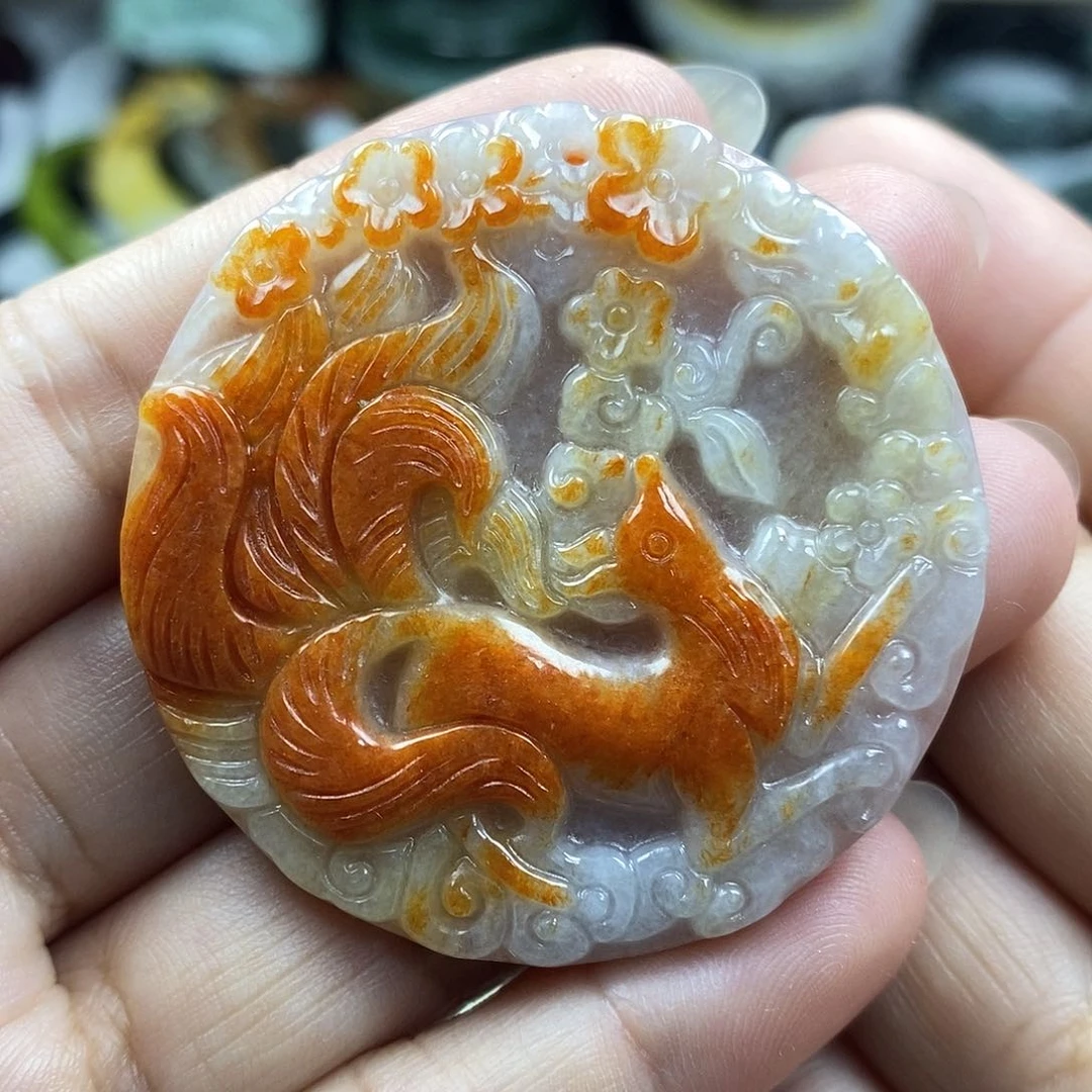 翡翠未镶嵌颈饰牌子