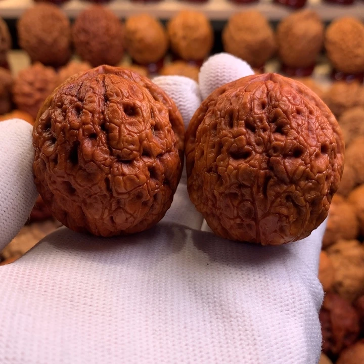 文玩核桃吊坠1哦哦哦哦