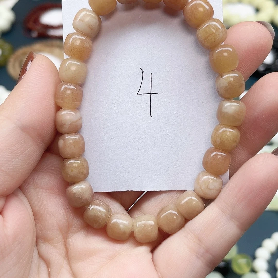 未镶嵌蛇纹石玉手串刁**怪