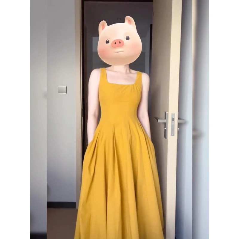 漂亮气质法式吊带大码女装垂坠感连衣裙海边度假微胖精致通勤裤