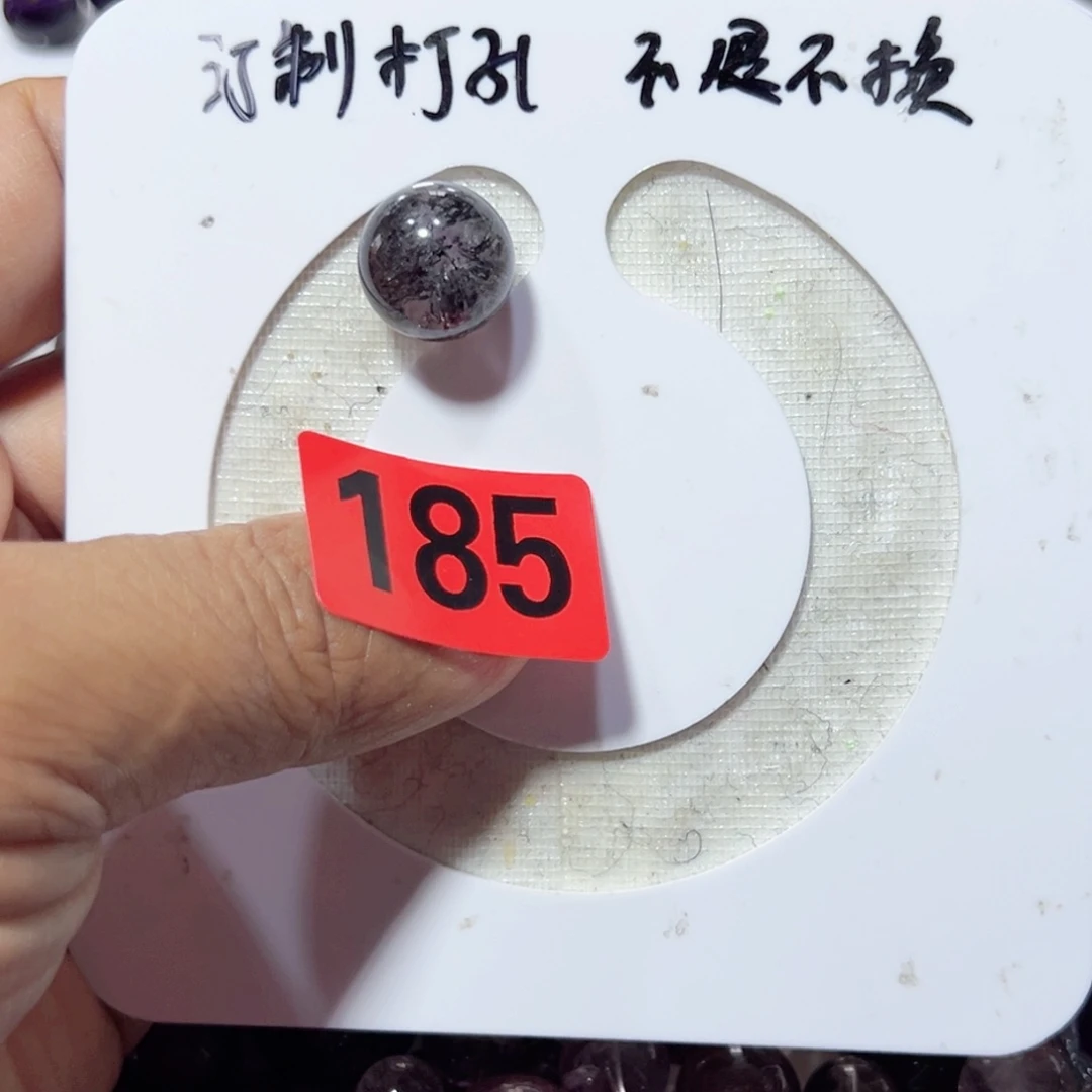 未镶嵌颈饰水晶马**.天然水晶