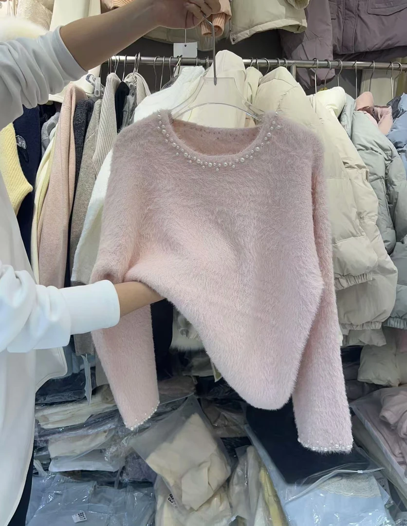 橘子家新款珍珠圆领毛衣