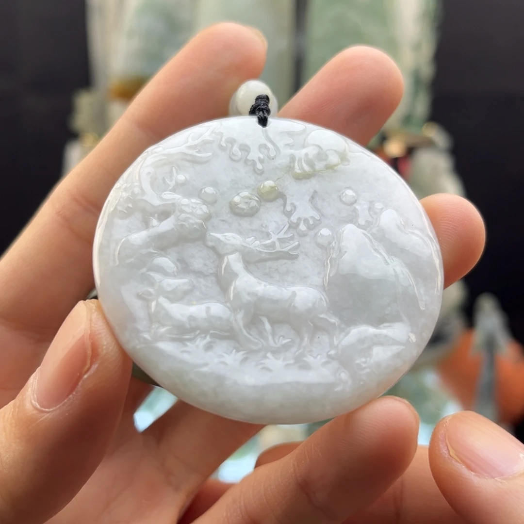 翡翠未镶嵌颈饰一鹿有你