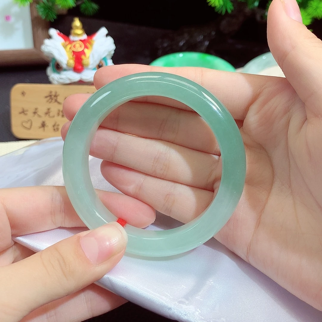 翡翠未镶嵌手镯1267