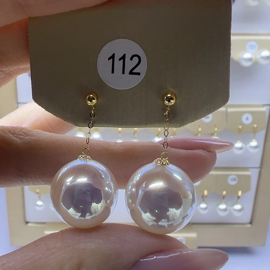 淡水珍珠18K金镶嵌耳饰