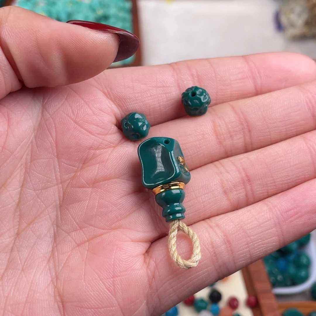 【闪购商品】琉璃非金属李*，111
