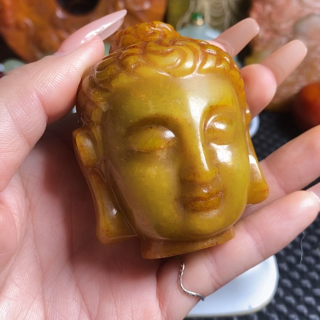 岫岩老玉（透闪石质玉）未镶嵌珠宝奇石