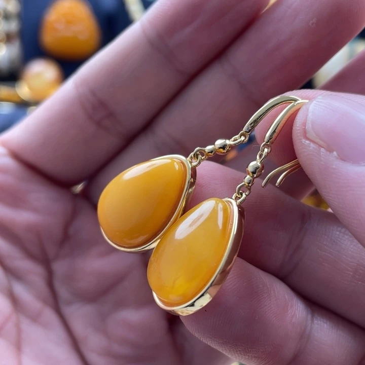 蜜蜡耳饰银S925镀金镶嵌