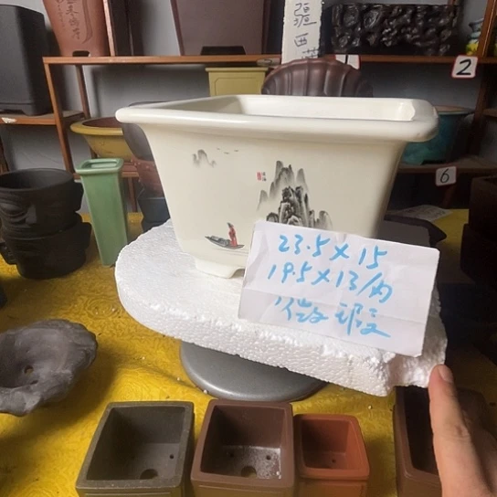 宜兴紫砂花盆微瑕