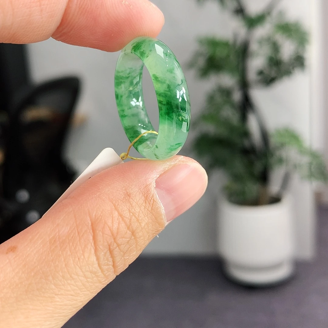 翡翠未镶嵌戒指14号