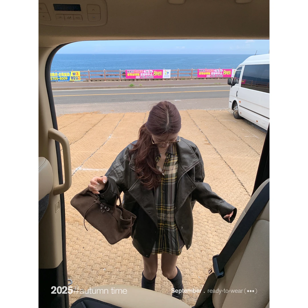 SUNONEONE 美式复古酷飒风双排扣做旧皮衣外套女秋宽松上衣H1315W