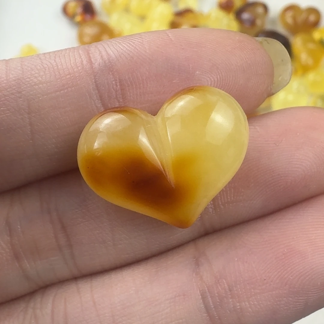 蜜蜡未镶嵌珠宝奇石全品 21×16.2×8.8mm