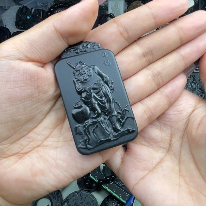 颈饰未镶嵌和田玉挽****ღ