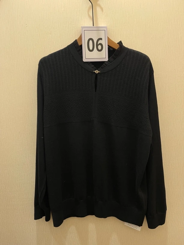 花边领时尚优雅羊毛衫