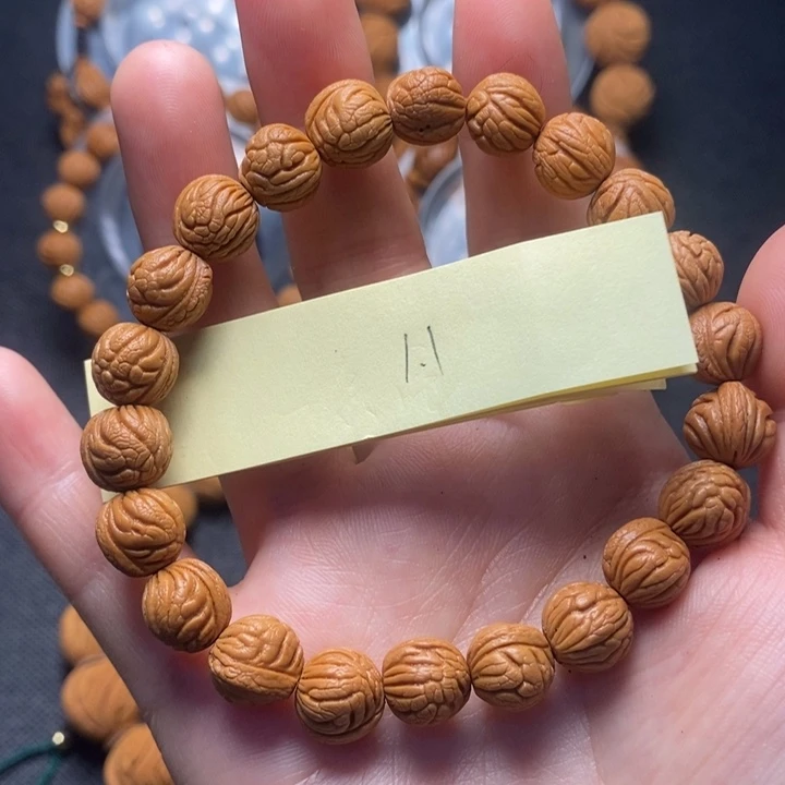 吊坠桃核秦岭山野生桃核