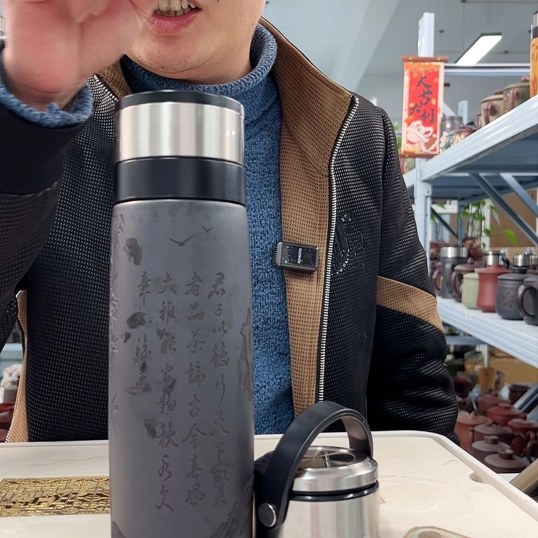 茶杯紫砂大容量车载杯2个盖子。黑色弹盖+拧盖