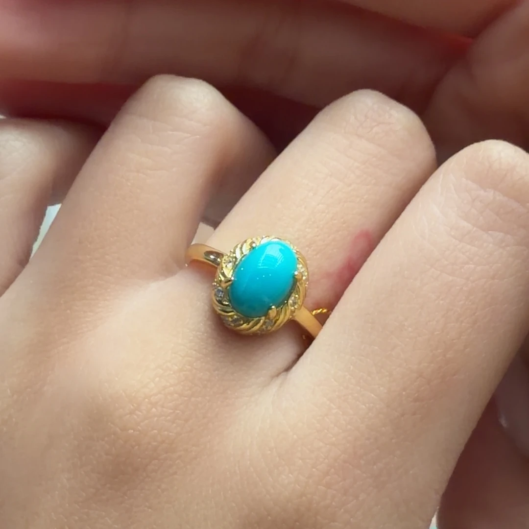 绿松石未镶嵌颈饰