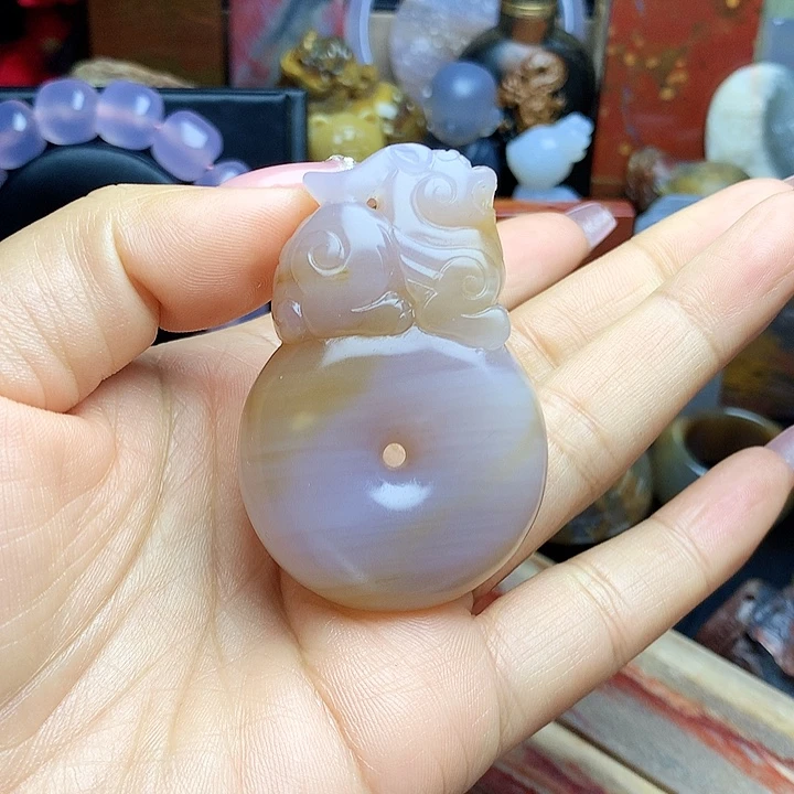 硅化玉未镶嵌吊坠(不含链)玉雕貔貅平安扣