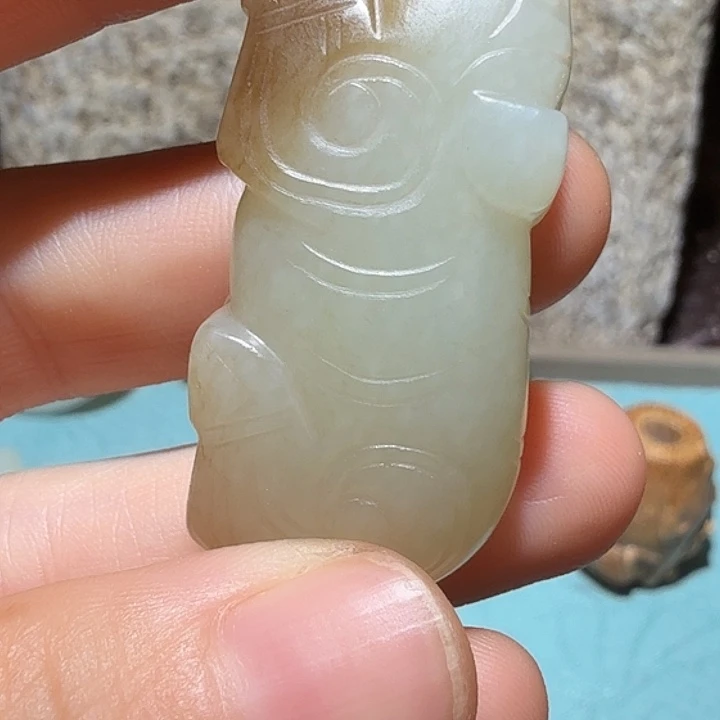 呼***哥和田玉（糖玉）未镶嵌颈饰