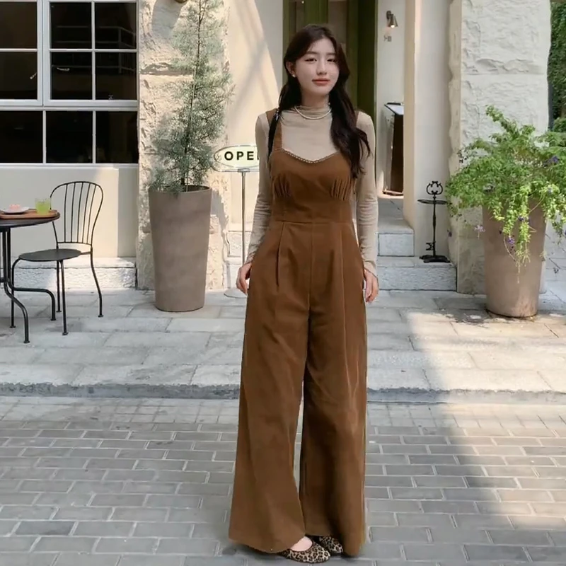 2025秋季新款女韩系穿搭半高领修身毛衣上衣设计感收腰阔腿背带裤