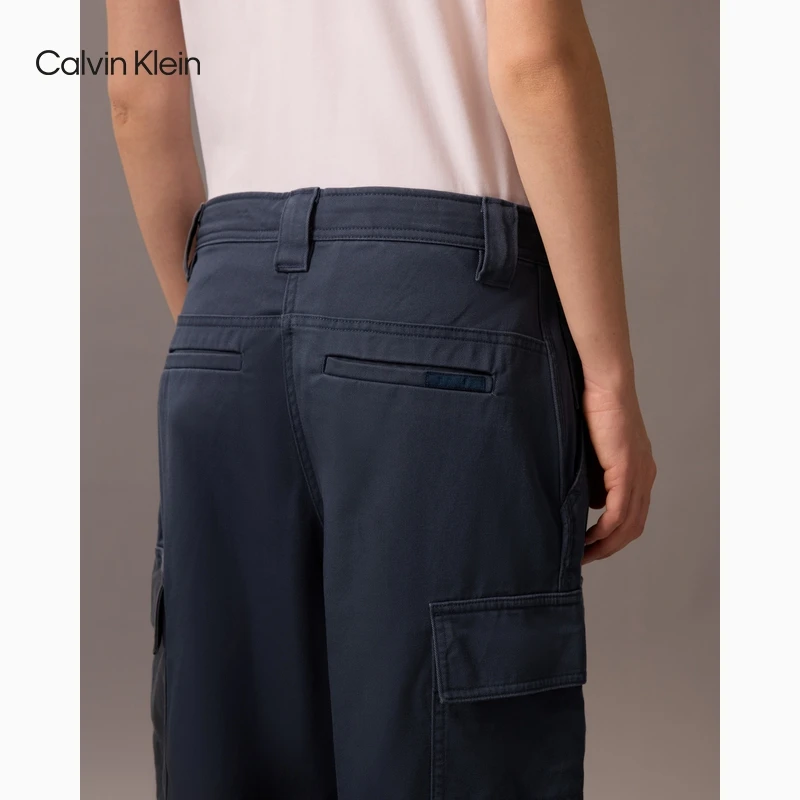 CK Jeans25春夏女士通勤纯棉多口袋直筒工装裤休闲裤47B605P