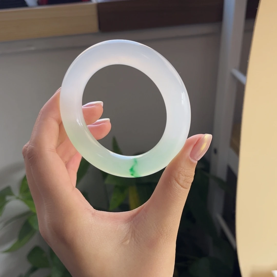 一****玉糯底圆条55 一束光