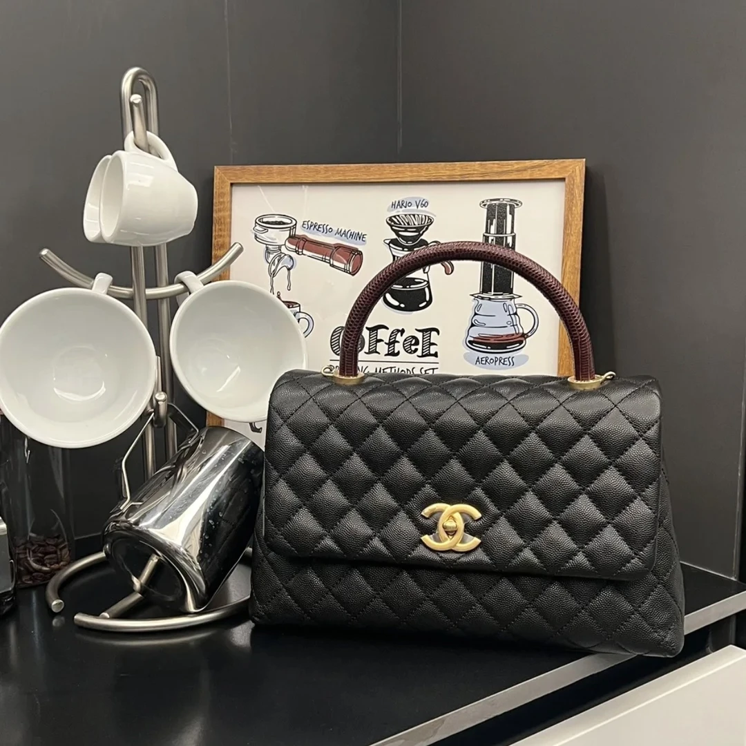 99新 Chanel/香奈儿 Chanel 黑金Coco憨豆中号 25090036-02