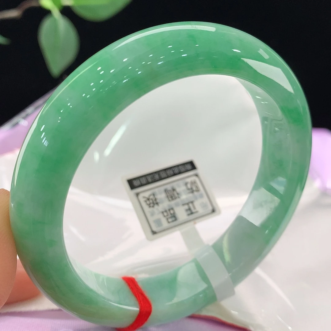 未镶嵌手镯翡翠0550