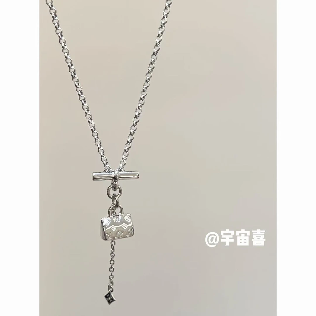 铜合金项链 J5-055【实心金属手提尖花小包v字项链】银色