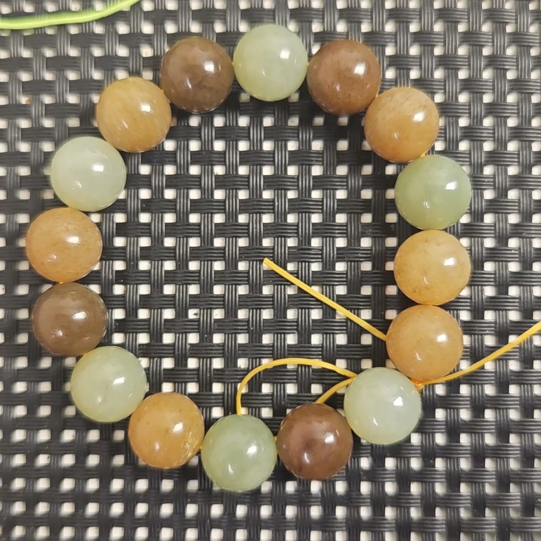 和田玉未镶嵌手串