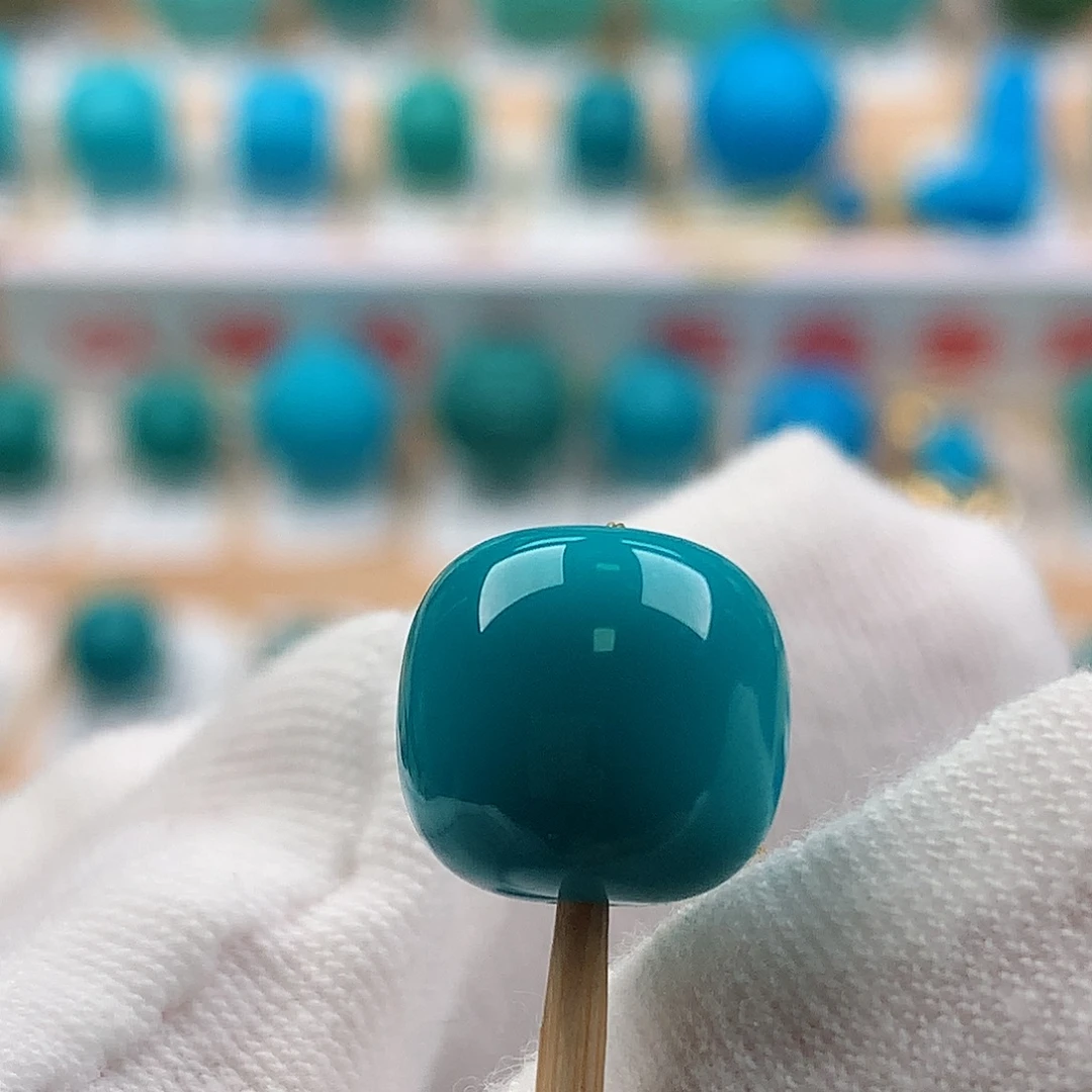 绿松石未镶嵌珠宝奇石11.2