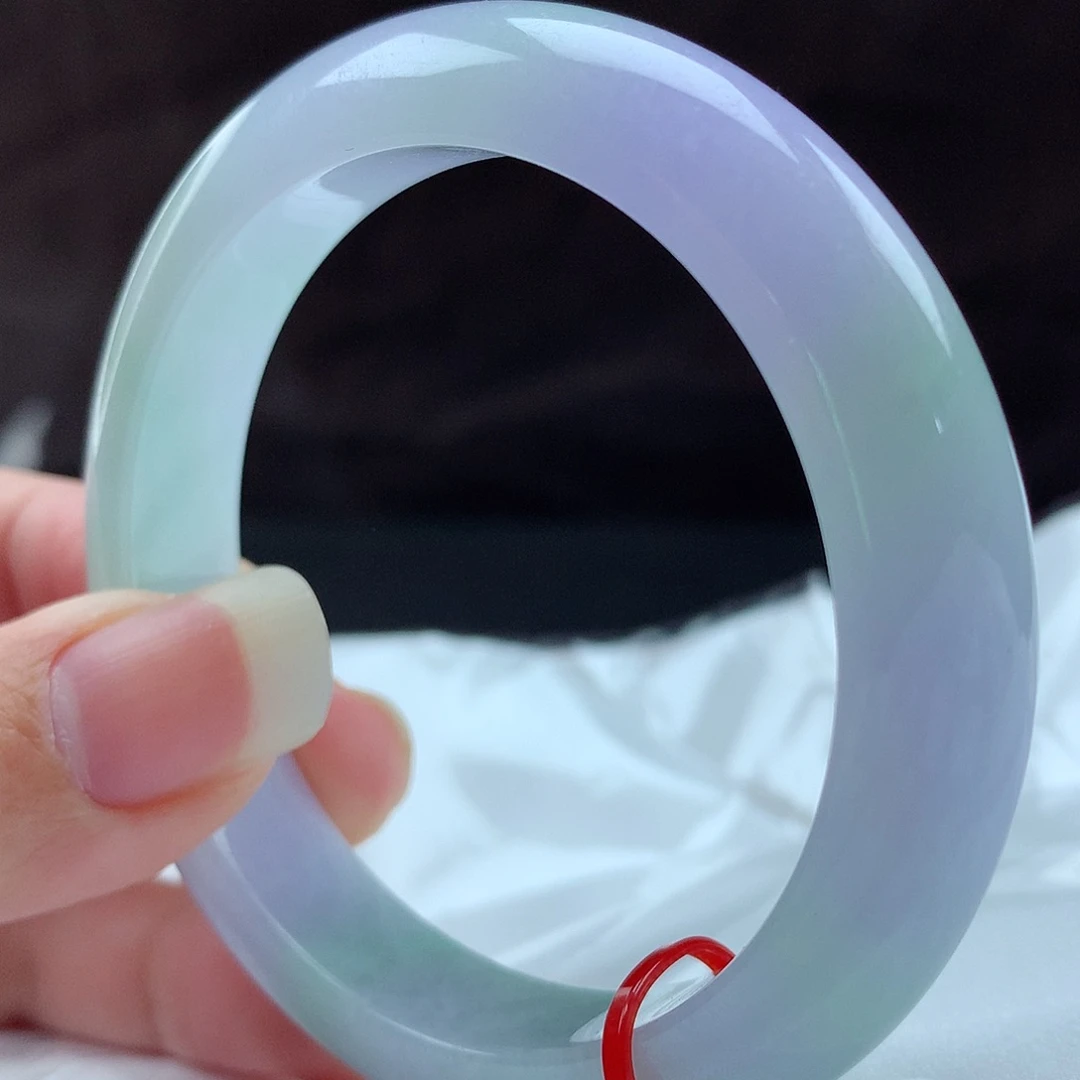 翡翠手镯未镶嵌96763，