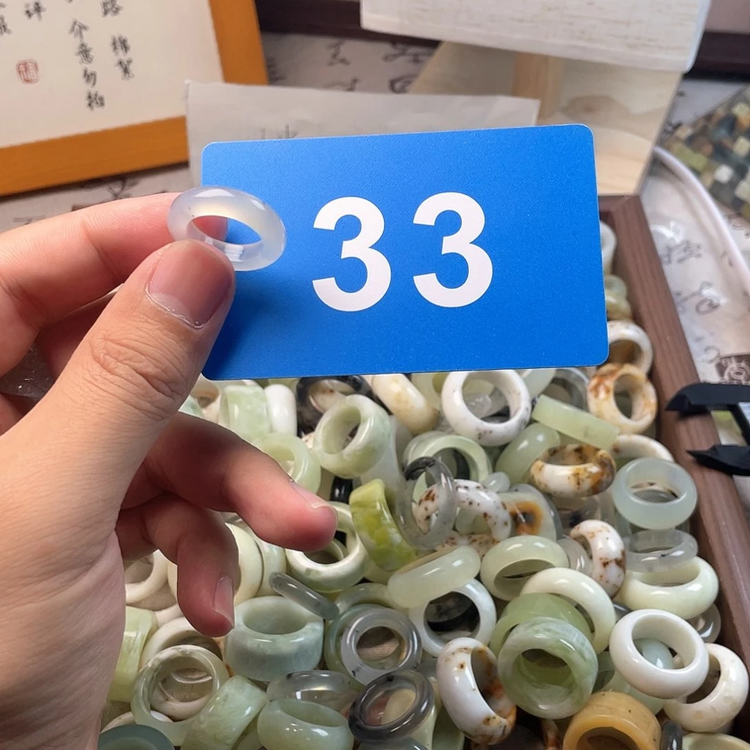 蛇纹石玉合金颈饰