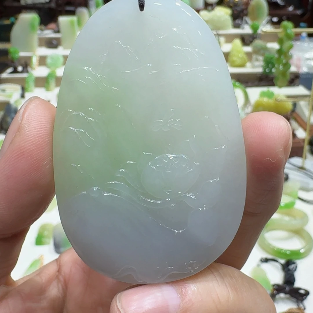 和田玉（翠青玉）未镶嵌颈饰和田玉青海翠青三色花开富贵