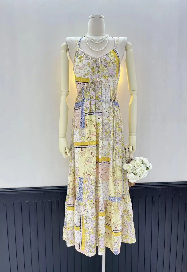 杨杨 MI2-夏季新款度假风印花连衣裙6705