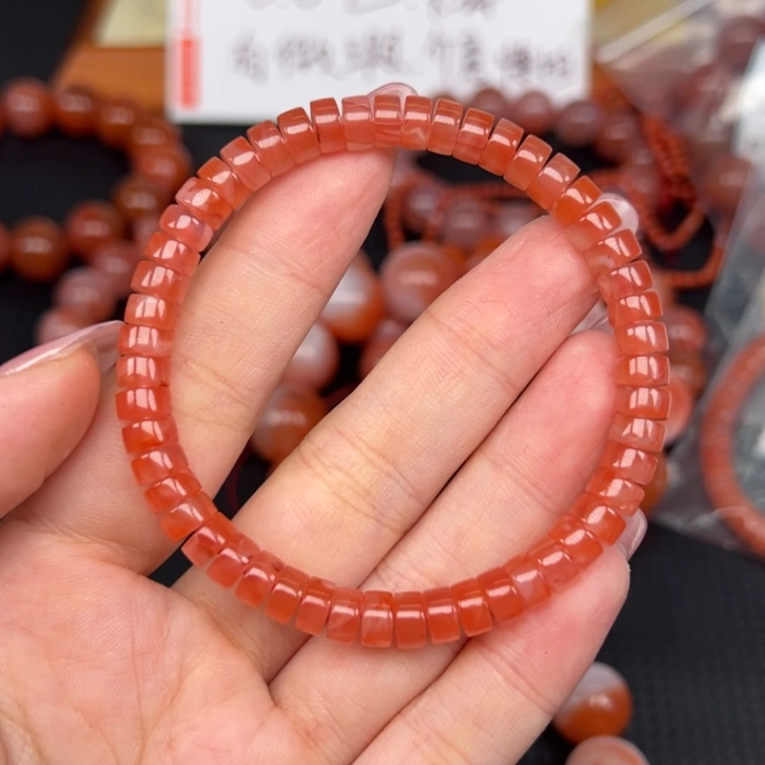 南红玛瑙未镶嵌手链