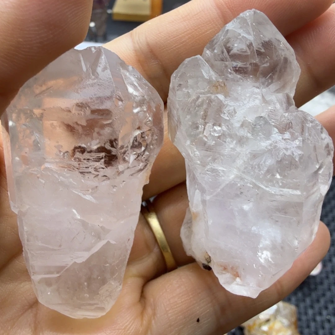 石材冰雪骸骨水晶福利一对