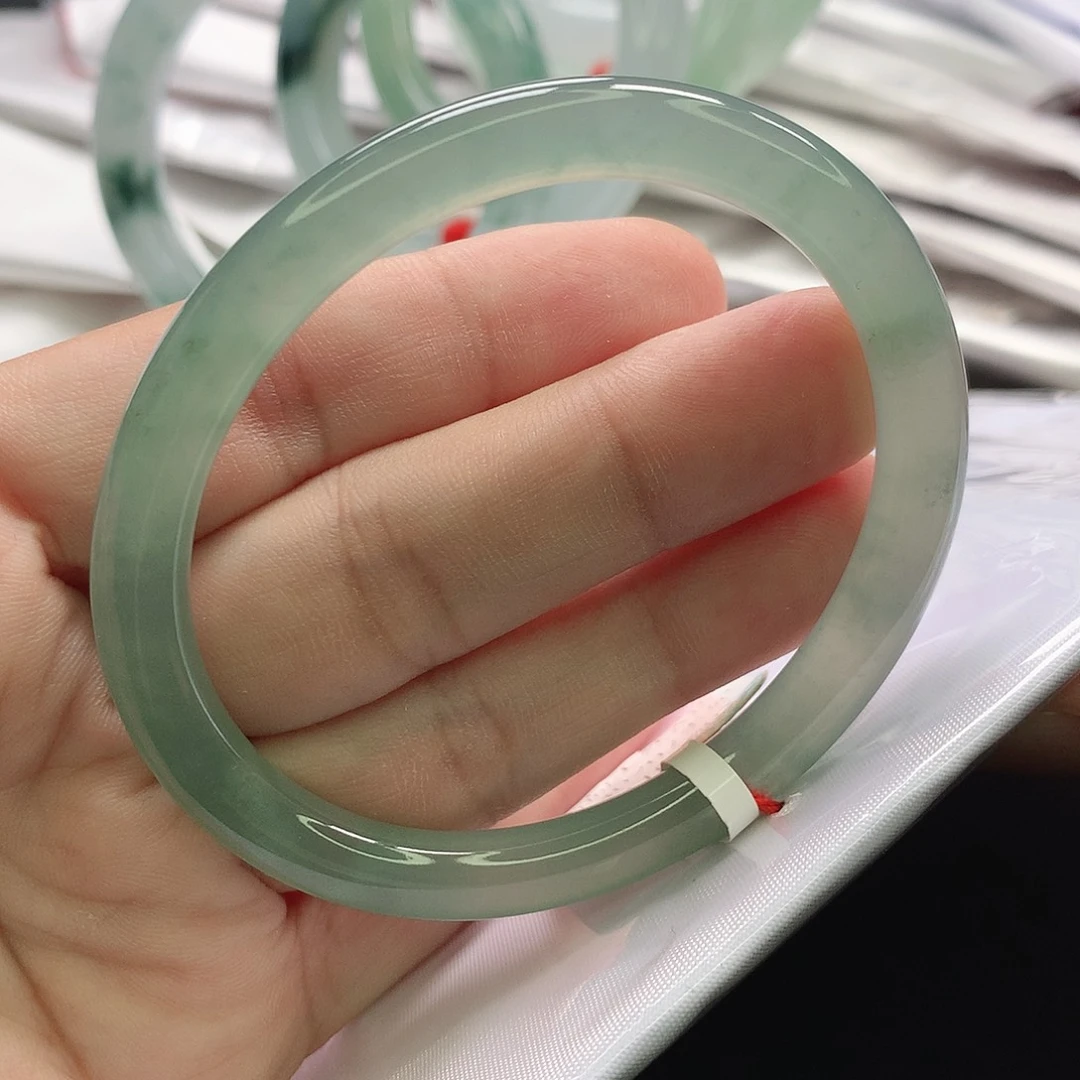 翡翠未镶嵌手镯贵妃54