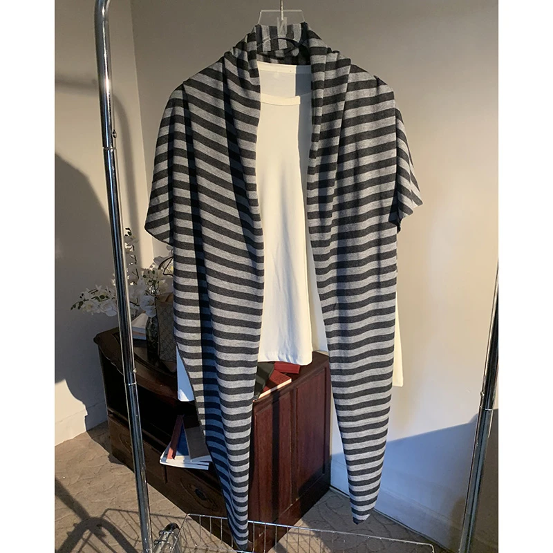 披肩极简风显瘦秋冬季通用秋季中长款休闲风条纹针织时尚春秋