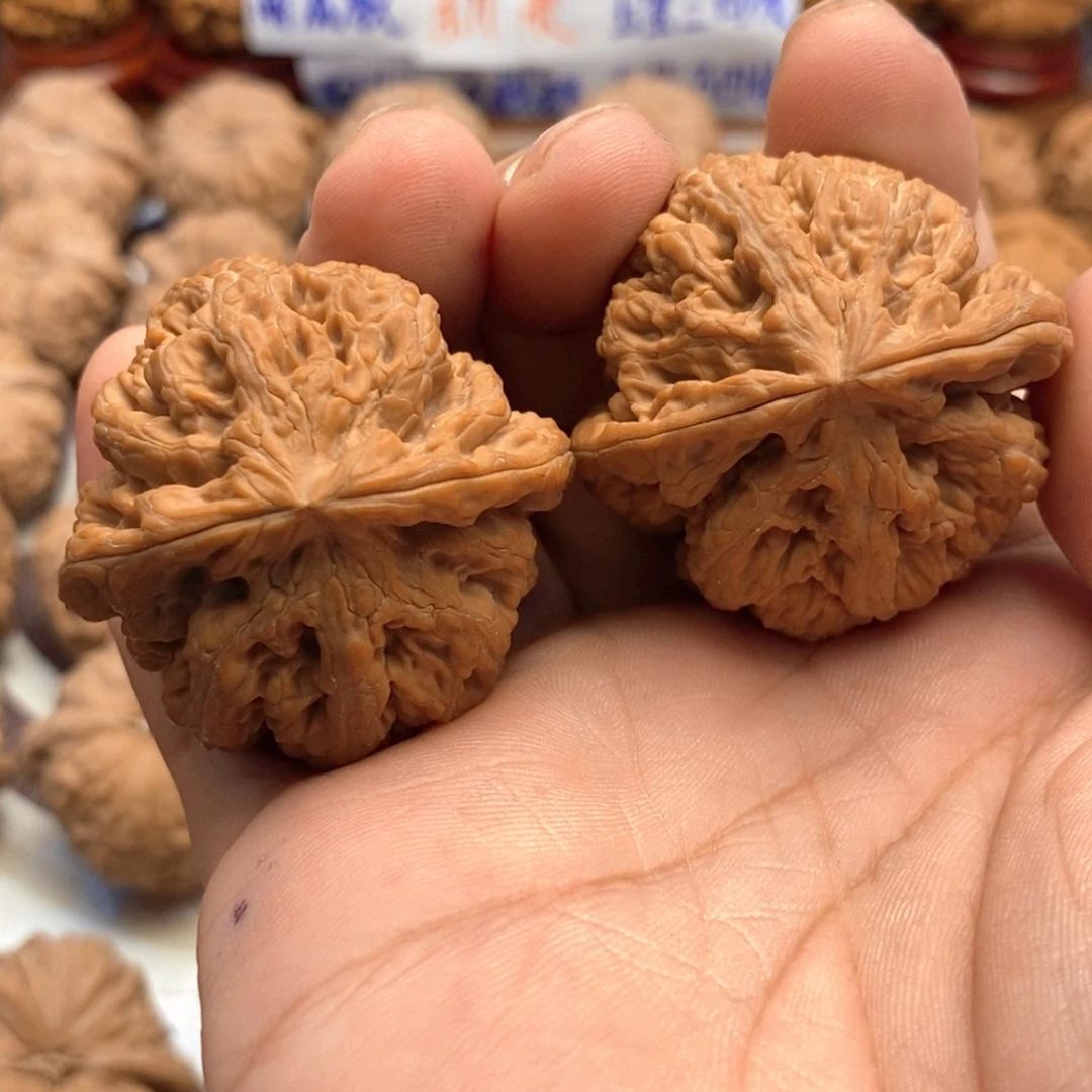 【闪购商品】文玩核桃吊坠至**@42尺 全品大粗筋 55