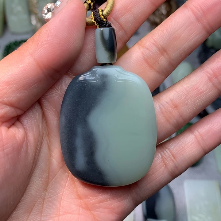 和田玉挂件未镶嵌