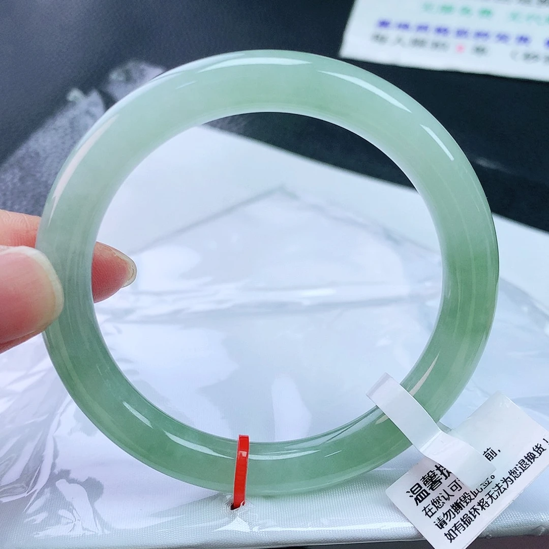翡翠手镯未镶嵌55圆