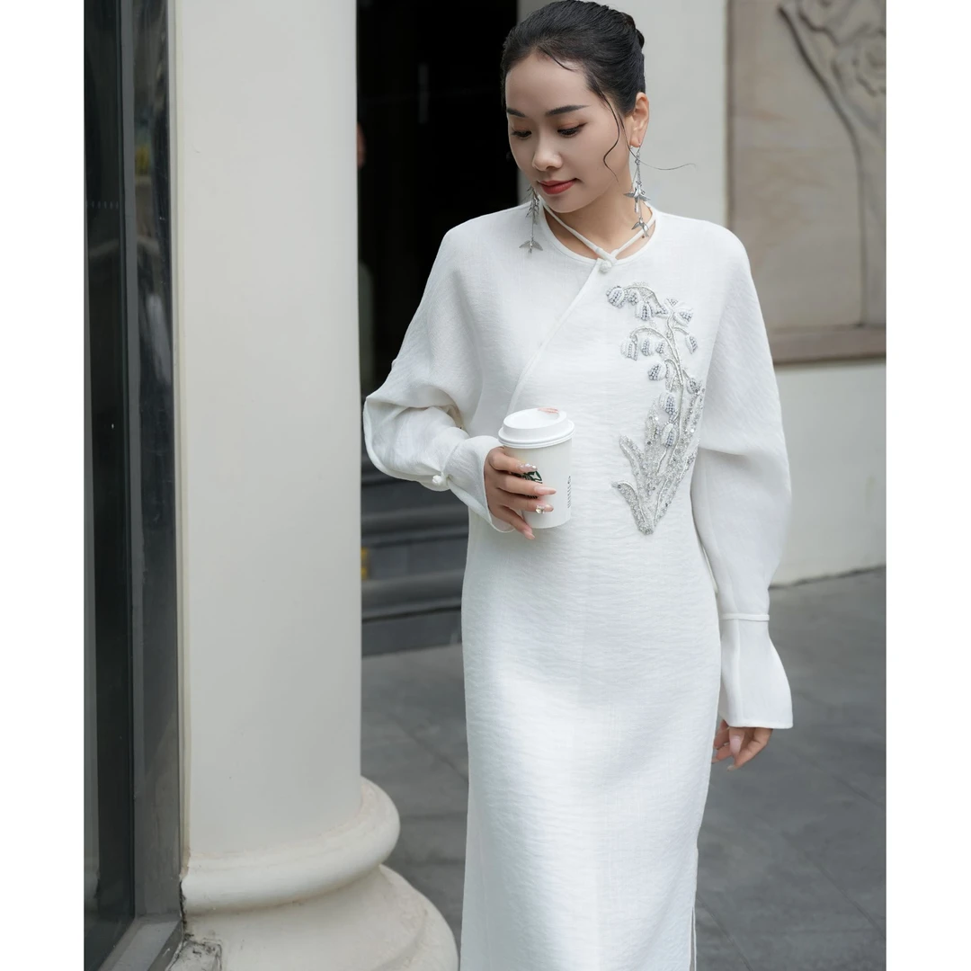 爱妃原创【新品】新中式连衣裙白色复古气质长款国风长裙86666