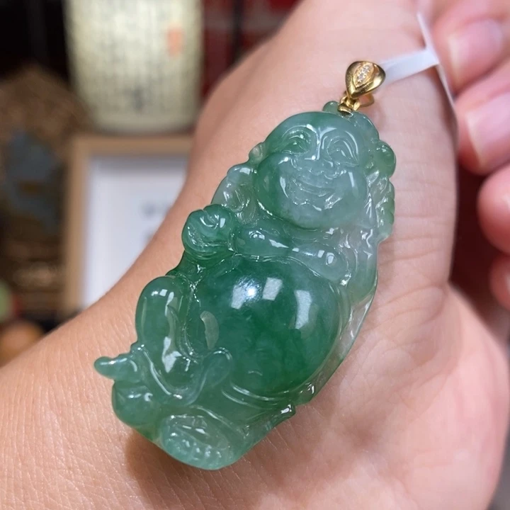 【闪购商品】颈饰18K金镶嵌翡翠45